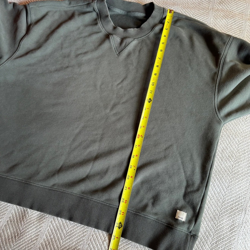 Vuori Crewneck Sweatshirt Olive Green Oversized Boxy Pullover Womens L - Picture 6 of 7